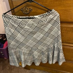 Cato size 10 black and white skirt